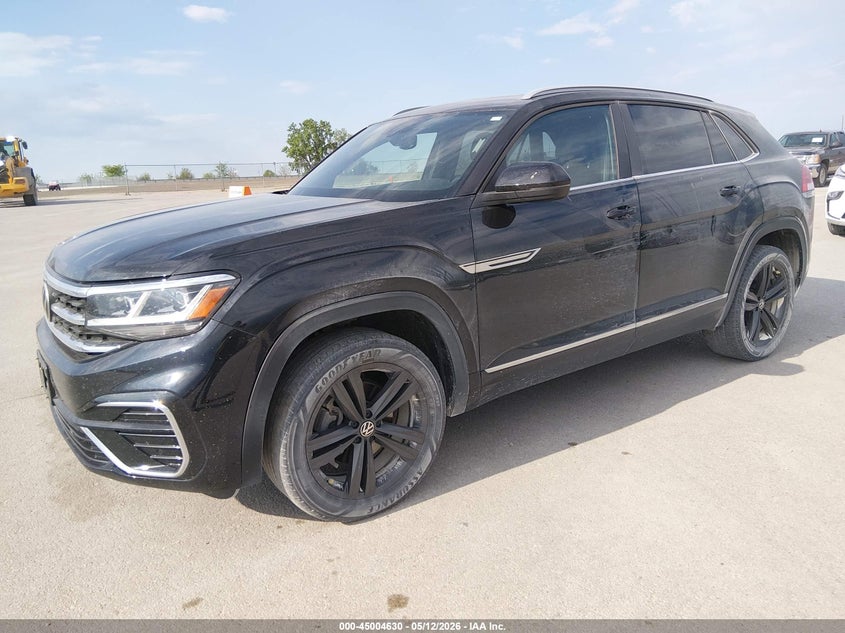 2021 Volkswagen Atlas cross sport VIN 1V2RE2CA2MC236094 IAAI salvage auction — HAIL, Salvage (Iowa), sold $8,875 on 2026-07-21 (photo 2)