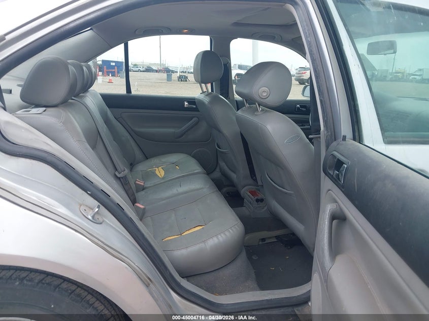 2003 Volkswagen Jetta VIN 3VWSK69M43M008600 IAAI salvage auction — FRONT END, Salvage (Texas), sold $350 on 2026-07-25 (photo 8)