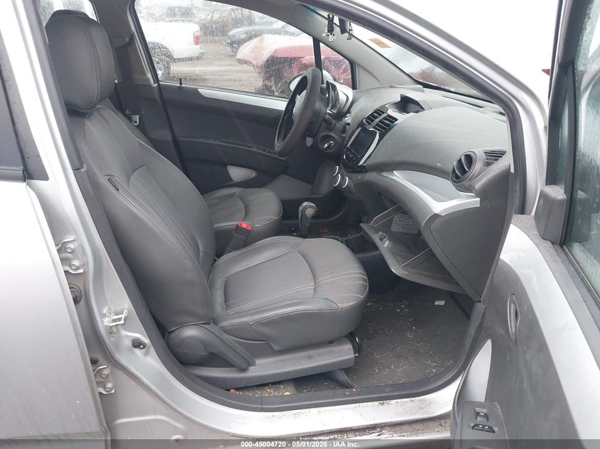 2013 Chevrolet Spark VIN KL8CD6S92DC553312 IAAI salvage auction — NORMAL WEAR, Original (Texas), sold $325 on 2026-07-16 (photo 5)