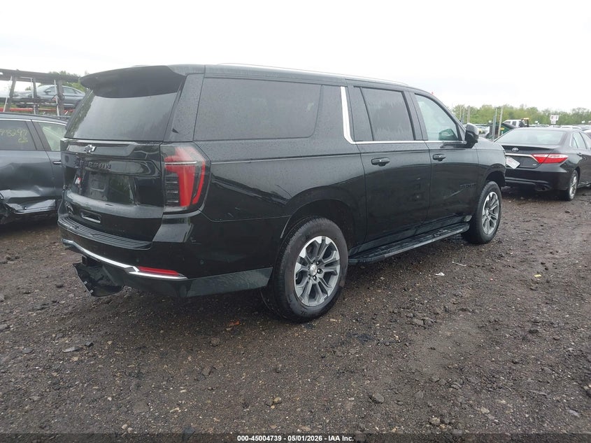 2025 Chevrolet Suburban VIN 1GNS6BRD0SR262244 IAAI salvage auction — FRONT END, Original (Ohio), sold $35,650 on 2026-07-29 (photo 4)