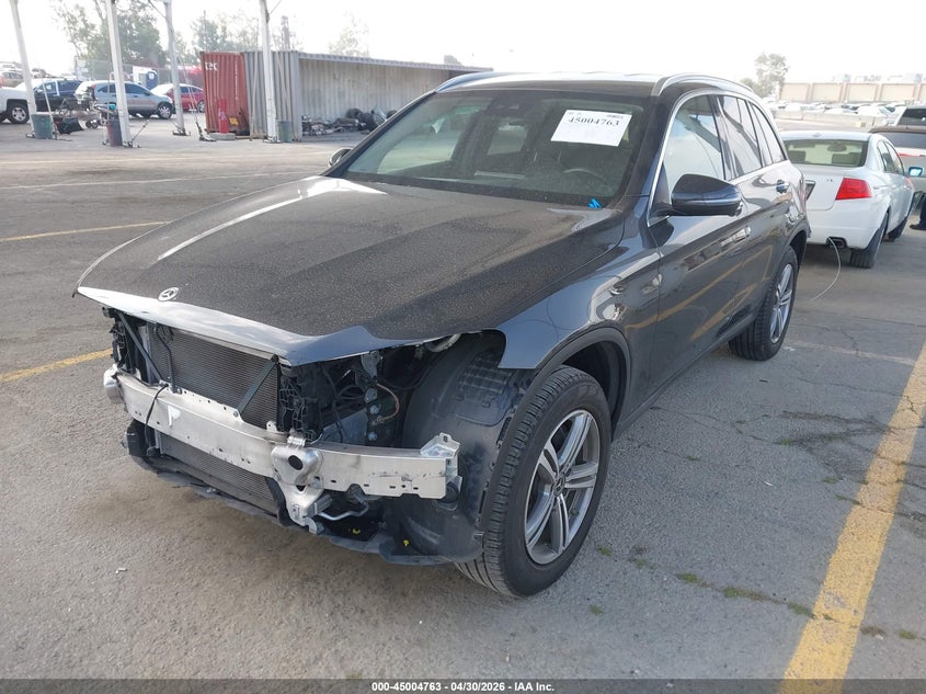 2022 Mercedes-benz Glc VIN W1N0G8DB0NV361267 IAAI salvage auction — RIGHT FRONT, Salvage (California), sold $9,200 on 2026-07-11 (photo 2)