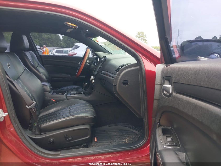 2014 Chrysler 300 VIN 2C3CCABT7EH250778 IAAI salvage auction — FRONT END, Salvage (Louisiana), sold $1,300 on 2026-07-09 (photo 5)