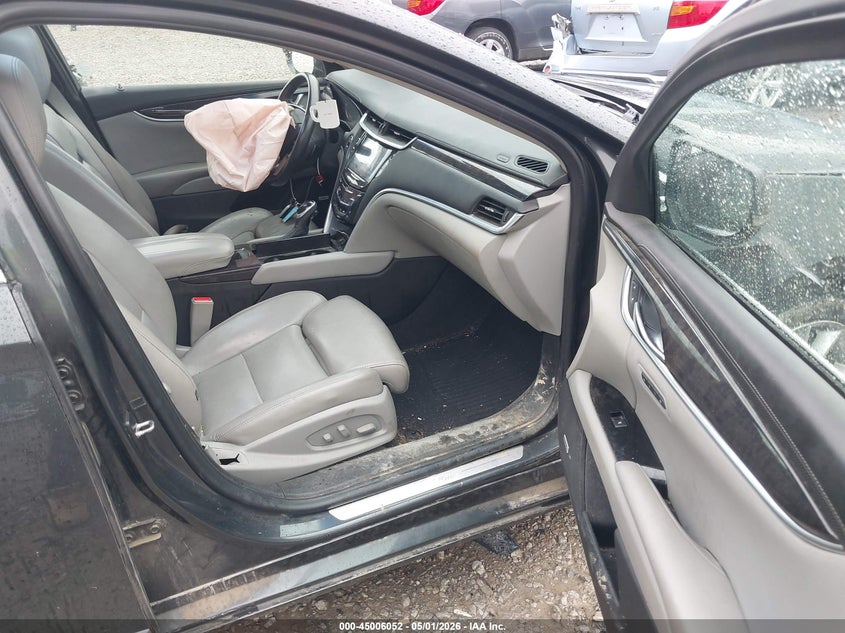 2016 Cadillac Xts VIN 2G61P5S3XG9136451 IAAI salvage auction — LEFT FRONT, Wait Title, sold $900 on 2026-08-27 (photo 5)