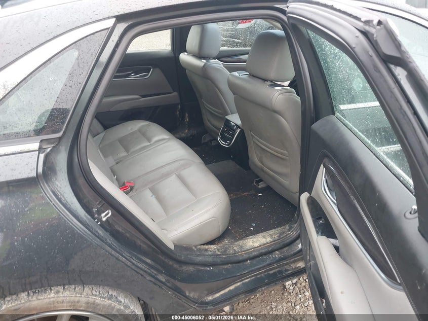 2016 Cadillac Xts VIN 2G61P5S3XG9136451 IAAI salvage auction — LEFT FRONT, Wait Title, sold $900 on 2026-08-27 (photo 8)