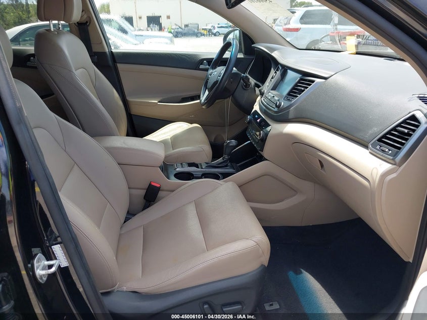 2018 Hyundai Tucson VIN KM8J33A41JU651335 IAAI salvage auction — FRONT END, Rebuildable (Florida), sold $2,700 on 2026-07-16 (photo 5)
