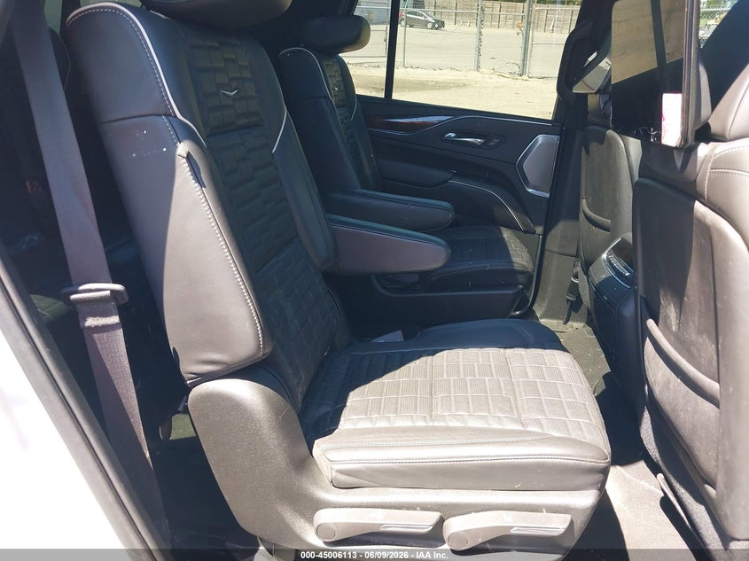 2021 Cadillac Escalade VIN 1GYS4DKL6MR213865 IAAI salvage auction — FRONT END, Wait Title, sold $18,600 on 2026-08-19 (photo 8)