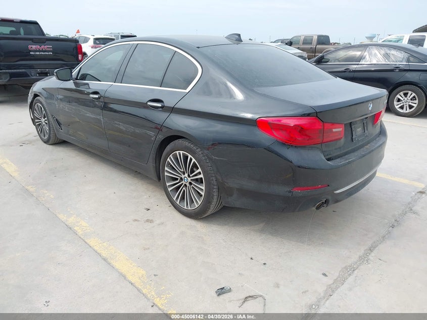 2018 BMW 5er VIN WBAJA5C58JG898150 IAAI salvage auction — SIDE, Original (Texas), sold $10,100 on 2026-07-13 (photo 3)