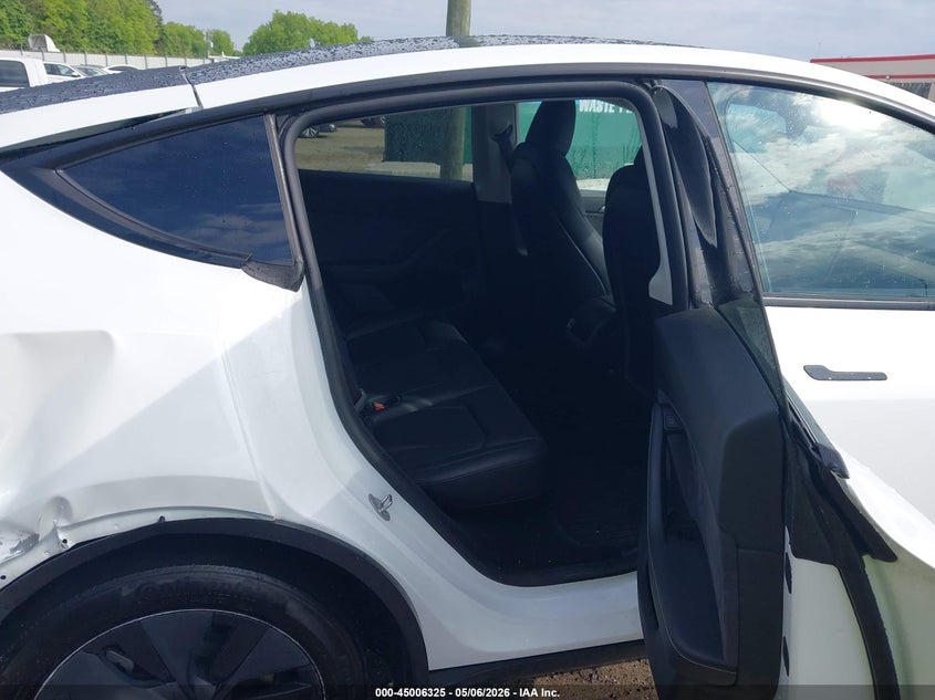 2025 Tesla Model y VIN 7SAYGDED5SA357860 IAAI salvage auction — REAR END, Salvage (Georgia), sold $12,800 on 2026-07-30 (photo 8)