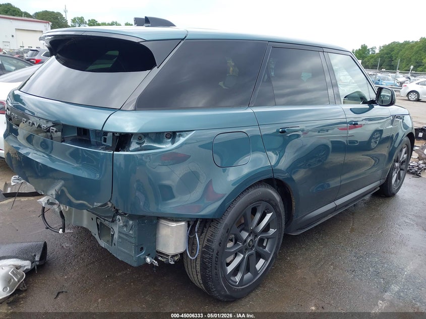 2025 Land rover Range rover sport VIN SAL1P9EU1SA487828 IAAI salvage auction — REAR END, Salvage (North Carolina), sold $31,750 on 2026-07-20 (photo 4)