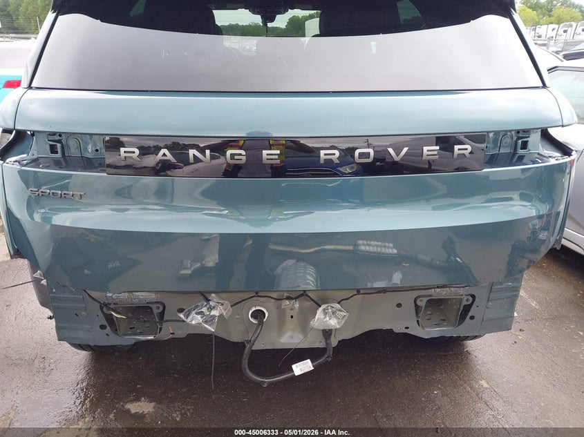 2025 Land rover Range rover sport VIN SAL1P9EU1SA487828 IAAI salvage auction — REAR END, Salvage (North Carolina), sold $31,750 on 2026-07-20 (photo 6)