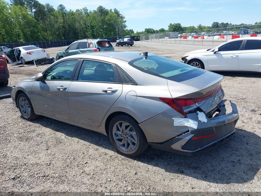 2024 Hyundai Elantra VIN KMHLM4DG4RU711461 IAAI salvage auction — RIGHT SIDE, Salvage Title, sold $5,000 on 2026-07-15 (photo 3)