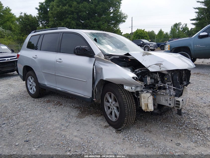 2013 Toyota Highlander VIN 5TDZK3EH8DS091250 IAAI salvage auction — FRONT END, Salvage (Alabama), sold $725 on 2026-07-29 (photo 1)