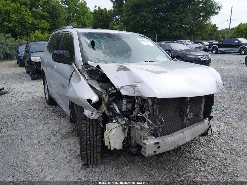 2013 Toyota Highlander VIN 5TDZK3EH8DS091250 IAAI salvage auction — FRONT END, Salvage (Alabama), sold $725 on 2026-07-29 (photo 6)
