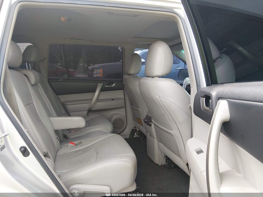 2013 Toyota Highlander VIN 5TDZK3EH8DS091250 IAAI salvage auction — FRONT END, Salvage (Alabama), sold $725 on 2026-07-29 (photo 8)