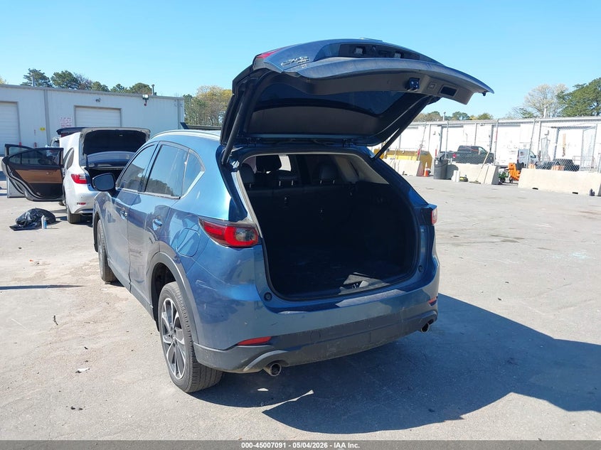 2023 Mazda Cx-5 VIN JM3KFBEM7P0254840 IAAI salvage auction — RIGHT SIDE, Salvage (Pennsylvania), sold $8,300 on 2026-07-14 (photo 3)