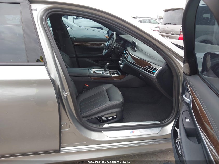 2022 BMW 7er VIN WBA7T2C05NCJ47172 IAAI salvage auction — FRONT END, Original (Texas), sold $21,600 on 2026-07-15 (photo 5)