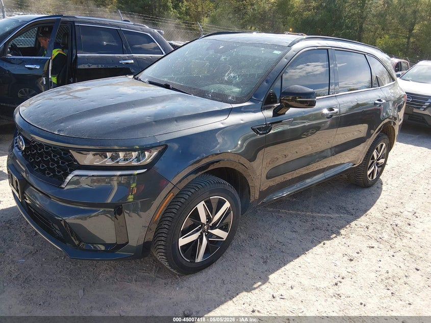 2021 Kia Sorento VIN 5XYRHDLF9MG057630 IAAI salvage auction — HAIL, Salvage (Wisconsin), sold $575 on 2026-07-29 (photo 2)