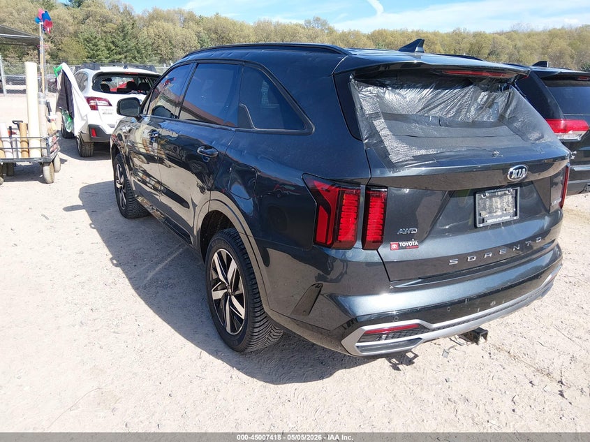 2021 Kia Sorento VIN 5XYRHDLF9MG057630 IAAI salvage auction — HAIL, Salvage (Wisconsin), sold $575 on 2026-07-29 (photo 3)