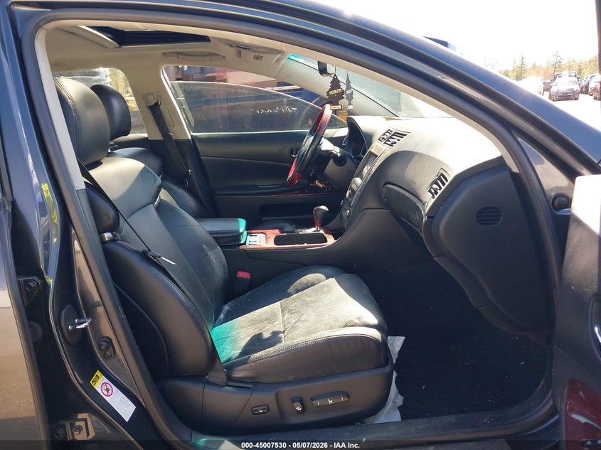 2011 Lexus Gs VIN JTHCE1KS8B0028276 IAAI salvage auction — FRONT & REAR, Clear (Massachusetts), sold $1,300 on 2026-07-10 (photo 5)
