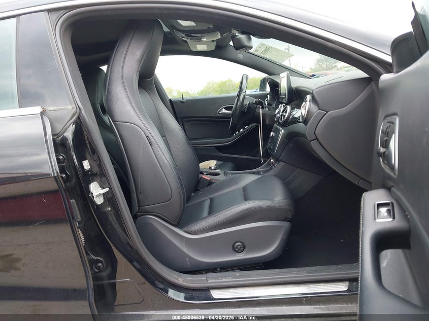 2015 Mercedes-benz Cla-klasse VIN WDDSJ4GB3FN243985 IAAI salvage auction — LEFT REAR, Salvage (Illinois), sold $1,900 on 2026-07-14 (photo 5)