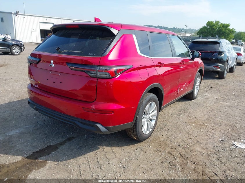 2025 Mitsubishi Outlander VIN JA4J4UA85SZ050633 IAAI salvage auction — FRONT END, Salvage (Pennsylvania), sold $8,450 on 2026-07-24 (photo 4)