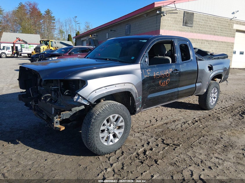 2017 Toyota Tacoma VIN 5TFSZ5AN4HX119971 IAAI salvage auction — REAR END, Salvage (Maine), sold $10,000 on 2026-07-06 (photo 2)