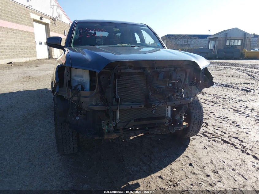 2017 Toyota Tacoma VIN 5TFSZ5AN4HX119971 IAAI salvage auction — REAR END, Salvage (Maine), sold $10,000 on 2026-07-06 (photo 6)