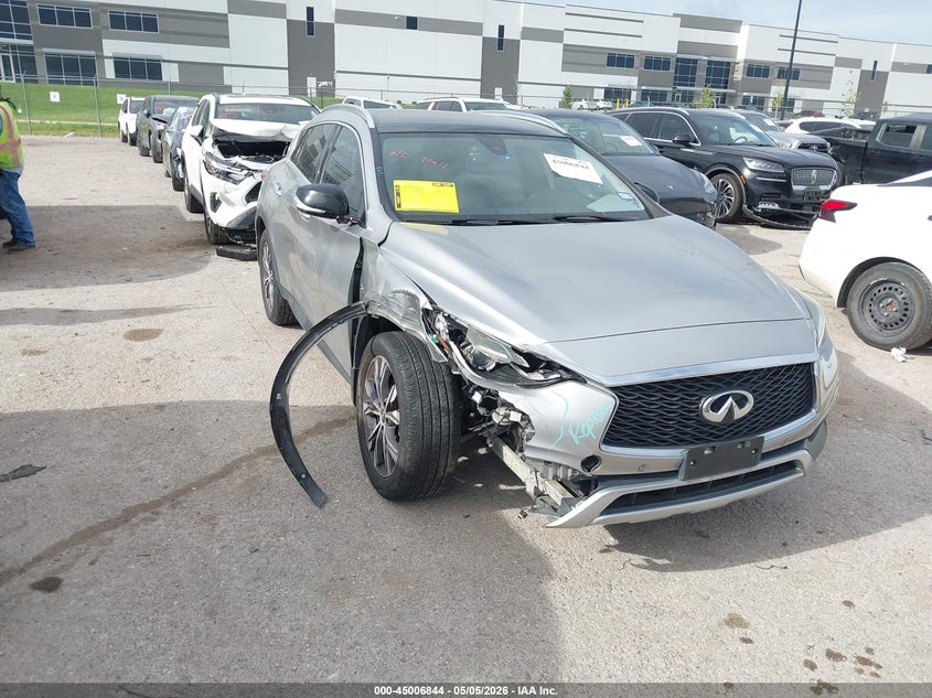 2017 Infiniti Qx30 VIN SJKCH5CR6HA027056 IAAI salvage auction — RIGHT FRONT, Salvage (Texas), sold $1,250 on 2026-07-28 (photo 1)