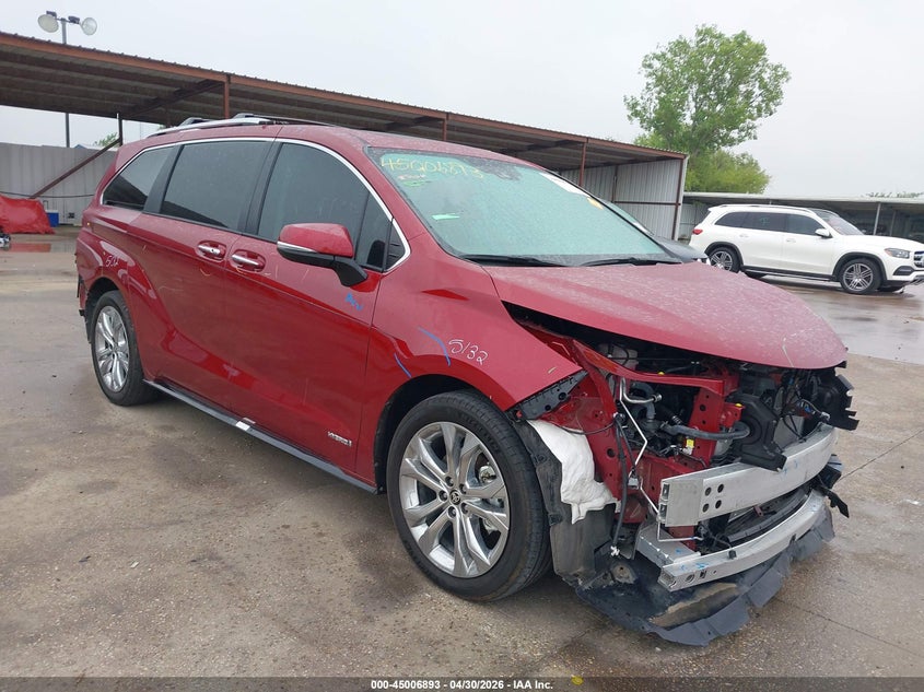2021 Toyota Sienna VIN 5TDERKEC9MS033432 IAAI salvage auction — REAR END, Salvage Title, sold $16,000 on 2026-07-29 (photo 1)