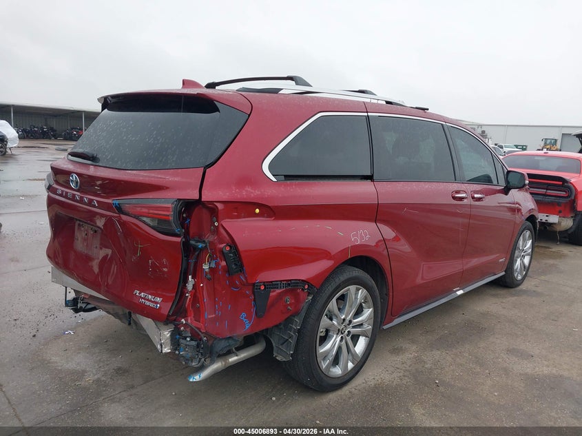 2021 Toyota Sienna VIN 5TDERKEC9MS033432 IAAI salvage auction — REAR END, Salvage Title, sold $16,000 on 2026-07-29 (photo 4)
