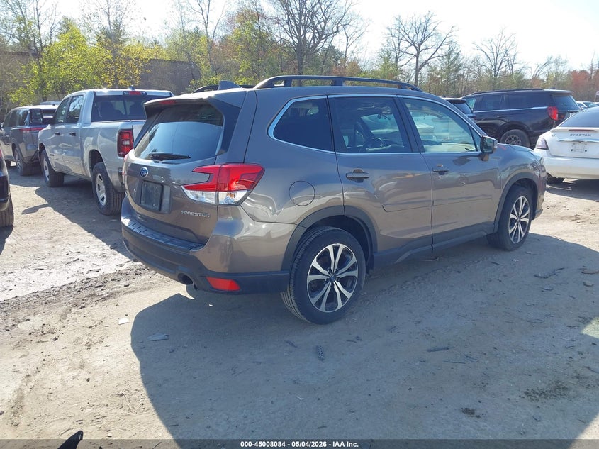 2022 Subaru Forester VIN JF2SKAPC9NH520975 IAAI salvage auction — STRIPPED, Salvage (Massachusetts), sold $4,500 on 2026-07-08 (photo 4)
