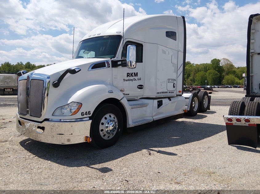 2020 Kenworth T680 VIN 1XKYDP9XXLJ308053 IAAI salvage auction — REPOSSESSION, Clear (Maryland), sold $15,000 on 2026-07-08 (photo 2)