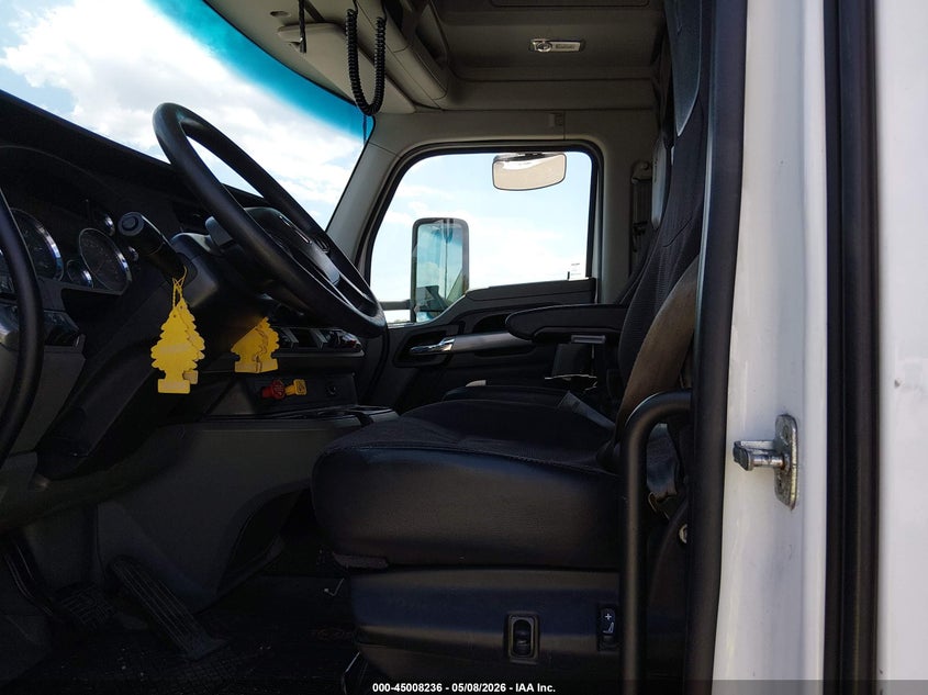 2020 Kenworth T680 VIN 1XKYDP9XXLJ308053 IAAI salvage auction — REPOSSESSION, Clear (Maryland), sold $15,000 on 2026-07-08 (photo 7)