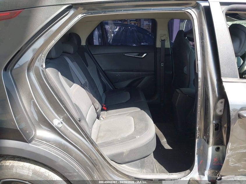 2024 Kia Niro VIN KNDCP3LE5R5156875 IAAI salvage auction — RIGHT SIDE, Salvage (California), sold $4,750 on 2026-07-15 (photo 8)