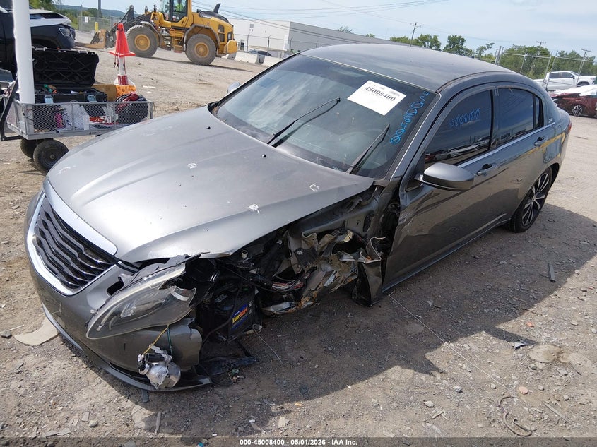 2013 Chrysler 200 VIN 1C3CCBBG6DN737453 IAAI salvage auction — LEFT FRONT, Clear (Tennessee), sold $25 on 2026-07-16 (photo 2)