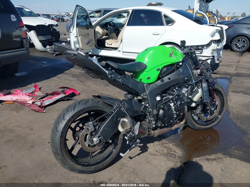 2025 Kawasaki Zx VIN JKBZXJK1XSA007197 IAAI salvage auction — FRONT END, Salvage (Arizona), sold $2,450 on 2026-07-07 (photo 4)