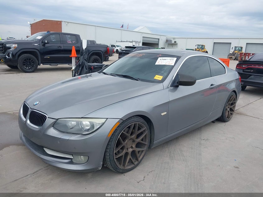 2012 BMW 3er VIN WBAKE3C57CE769523 IAAI salvage auction — RIGHT SIDE, Original (Texas), sold $1,400 on 2026-07-08 (photo 2)