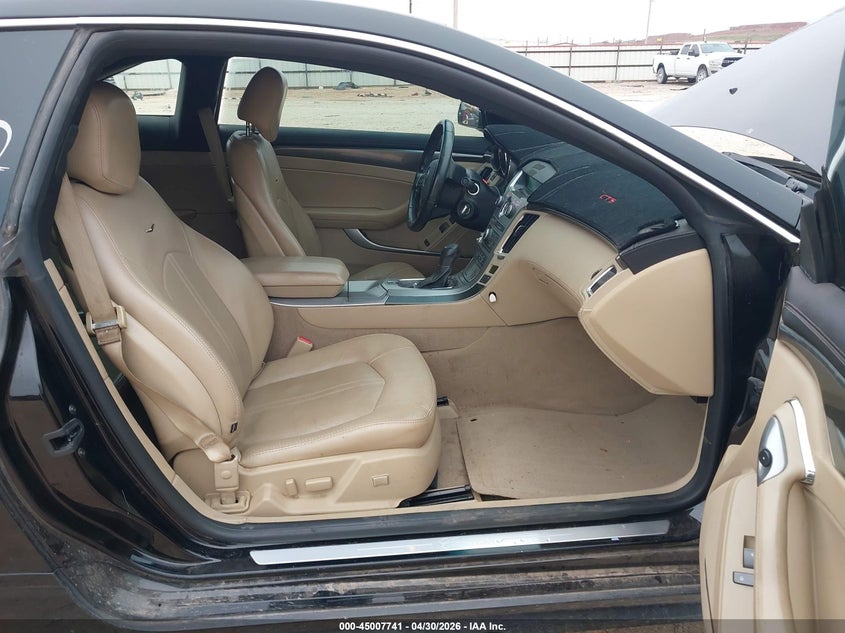 2011 Cadillac Cts VIN 1G6DJ1ED7B0123932 IAAI salvage auction — ENGINE DAMAGE, Original (Texas), sold $375 on 2026-07-12 (photo 5)