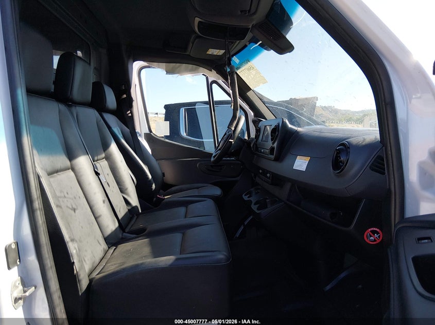 2024 Mercedes-benz Sprinter VIN W1Y4KBHY3RT189140 IAAI salvage auction — LEFT SIDE, Wait Title, sold $14,250 on 2026-07-20 (photo 5)