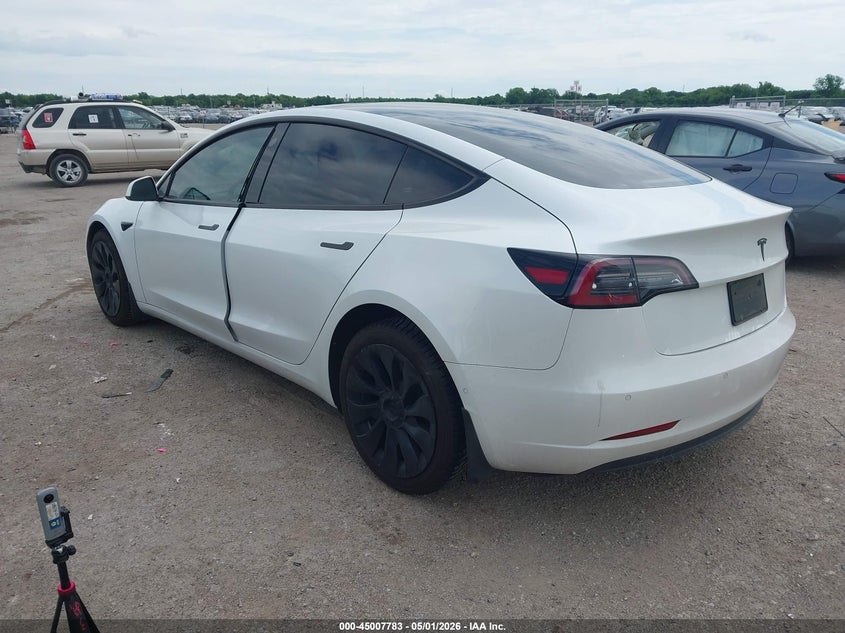 2021 Tesla Model 3 VIN 5YJ3E1EA8MF093959 IAAI salvage auction — RIGHT FRONT, Salvage (Texas), sold $4,375 on 2026-07-14 (photo 3)