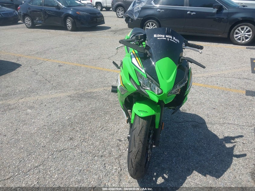 2025 Kawasaki Ninja VIN ML5EXEP13SDAF7732 IAAI salvage auction — SIDE, Salvage (California), sold $1,650 on 2026-07-28 (photo 5)