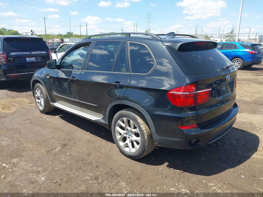 2013 BMW X5 VIN 5UXZV4C58D0B03620 IAAI salvage auction — FRONT END, Salvage (Ohio), sold $975 on 2026-09-05 (photo 3)