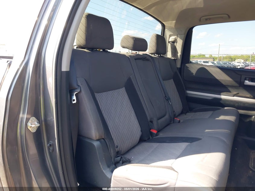 2016 Toyota Tundra VIN 5TFDY5F10GX568595 IAAI salvage auction — SIDE, Wait Title, sold $7,700 on 2026-07-10 (photo 8)