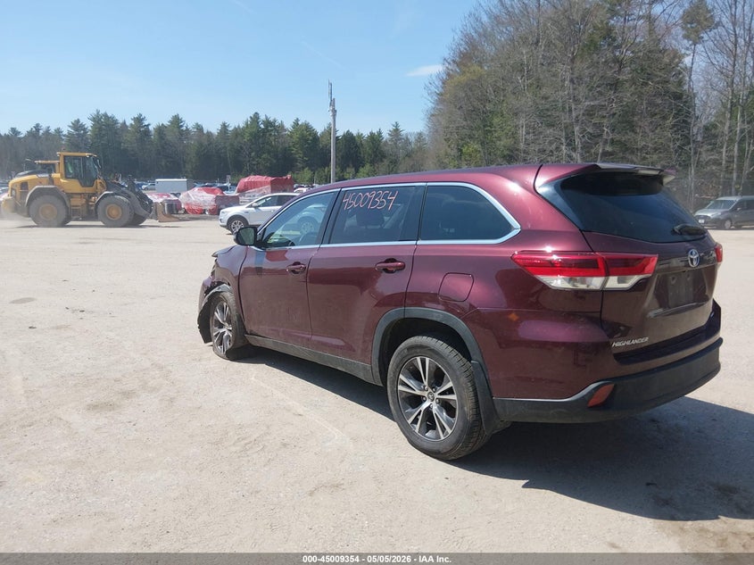2019 Toyota Highlander VIN 5TDBZRFH6KS937032 IAAI salvage auction — LEFT FRONT, Salvage (Maine), sold $7,900 on 2026-07-20 (photo 3)