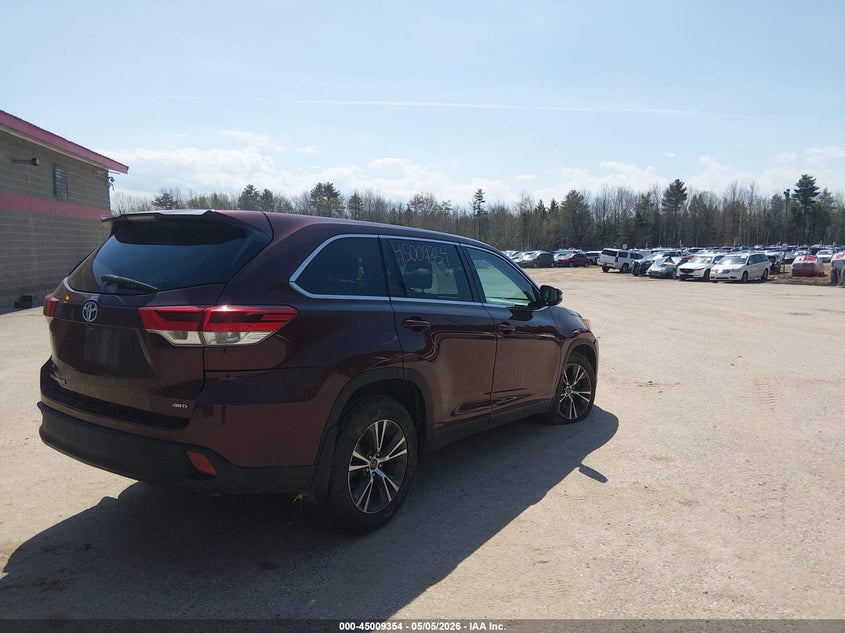 2019 Toyota Highlander VIN 5TDBZRFH6KS937032 IAAI salvage auction — LEFT FRONT, Salvage (Maine), sold $7,900 on 2026-07-20 (photo 4)