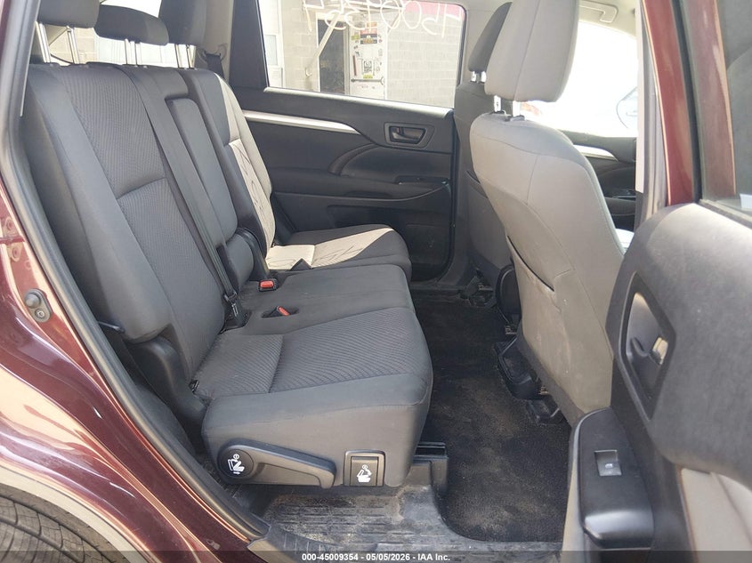 2019 Toyota Highlander VIN 5TDBZRFH6KS937032 IAAI salvage auction — LEFT FRONT, Salvage (Maine), sold $7,900 on 2026-07-20 (photo 8)