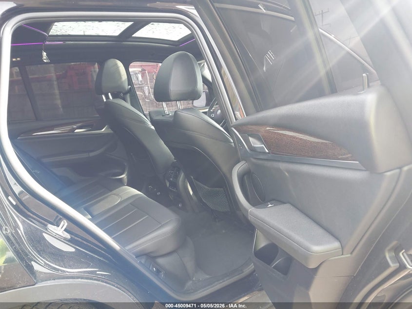 2018 BMW X3 VIN 5UXTR9C53JLC74468 IAAI salvage auction — FRONT END, Salvage Title, sold $7,000 on 2026-07-08 (photo 8)