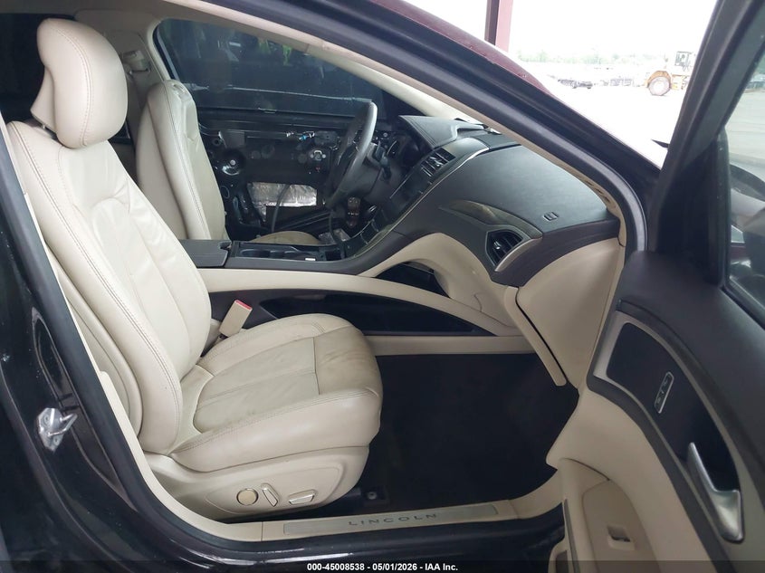 2014 Lincoln Mkz VIN 3LN6L2G97ER833878 IAAI salvage auction — REPOSSESSION, Salvage (Texas), sold $1,000 on 2026-07-10 (photo 5)