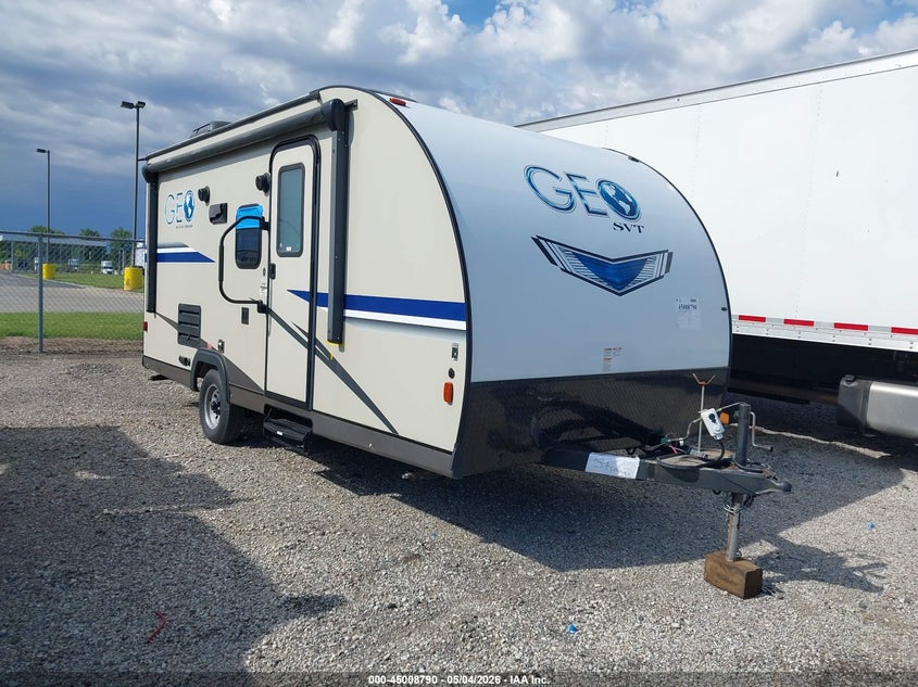 2019 Gulfstream Other VIN 1NL1G2113K7037826 IAAI salvage auction — HAIL, Salvage (Illinois), sold $275 on 2026-07-29 (photo 1)