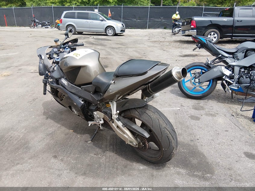 2003 Honda Cbr VIN JH2SC50063M104137 IAAI salvage auction — SIDE, Salvage (South Carolina), sold $50 on 2026-07-28 (photo 3)